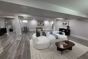 1172 Washington St, Holliston, MA 01746 - Photo 34