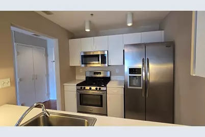 6 Canal Park #708, Cambridge, MA 02141 - Photo 6