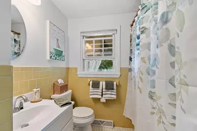 2 Pleasant Avenue, Chelmsford, MA 01824 - Photo 16