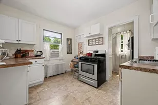 105 Oceanview St, Winthrop, MA 02152 - Photo 10