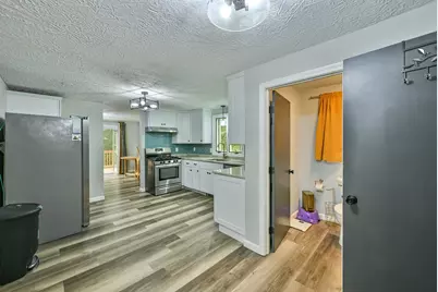 48 Central St, Auburn, MA 01501 - Photo 18