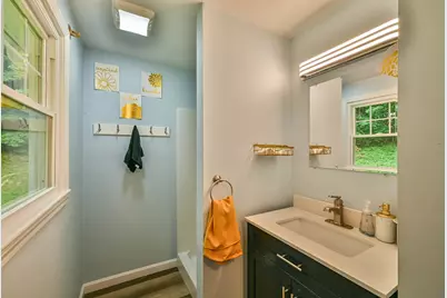 48 Central St, Auburn, MA 01501 - Photo 20