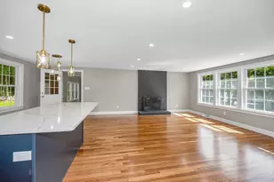 8 Galloway Rd, Chelmsford, MA 01824 - Photo 10