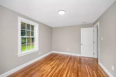 8 Galloway Rd, Chelmsford, MA 01824 - Photo 14
