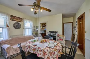 74-76 Poplar, Boston, MA 02131 - Photo 14