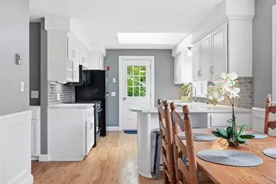 5 Antrim Rd, Framingham, MA 01701 - Photo 8