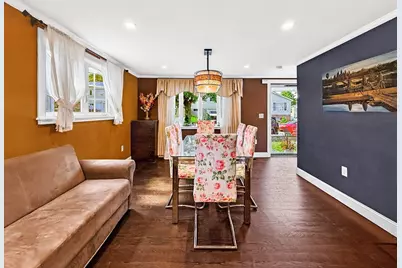 32 Fenley St, Revere, MA 02151 - Photo 6
