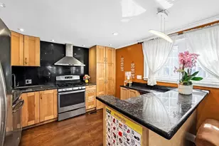 32 Fenley St, Revere, MA 02151 - Photo 12