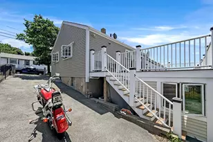 32 Fenley St, Revere, MA 02151 - Photo 2