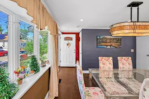 32 Fenley St, Revere, MA 02151 - Photo 10