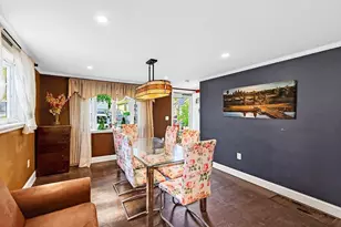 32 Fenley St, Revere, MA 02151 - Photo 8