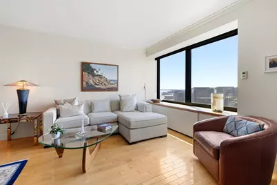 65 E India Row #26G, Boston, MA 02110 - Photo 4