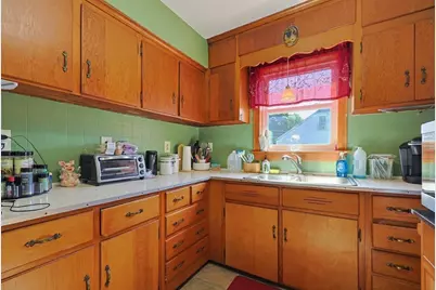 16 Lakeview St, Blackstone, MA 01504 - Photo 12