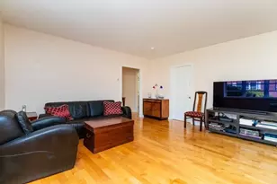 26 Lake Shore Ct, Boston, MA 02135 - Photo 10
