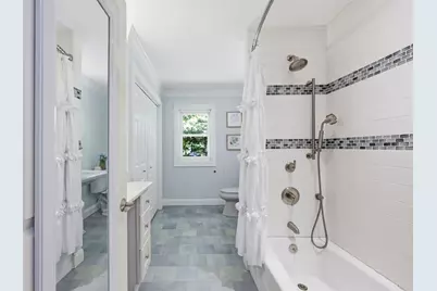 31 Lowell Ave, Westfield, MA 01085 - Photo 26