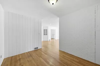 31 Lowell Ave, Westfield, MA 01085 - Photo 20