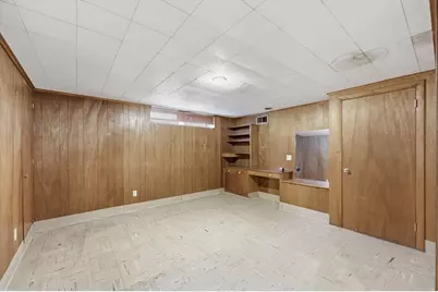 31 Lowell Ave, Westfield, MA 01085 - Photo 32