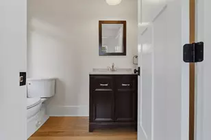4 Chapel St, Newburyport, MA 01950 - Photo 18