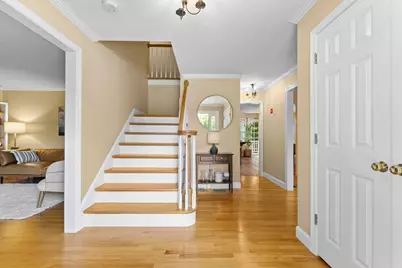 14 Greystone Lane, Hopkinton, MA 01748 - Photo 2