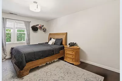 84 Tennis Plaza Rd #50, Dracut, MA 01826 - Photo 12