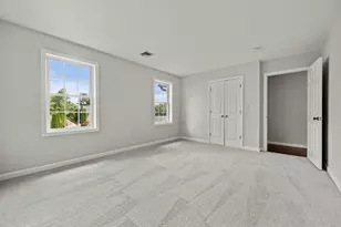 8 Woods Hill Cir, Woburn, MA 01801 - Photo 26