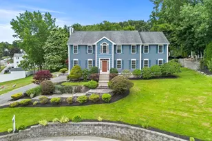 8 Woods Hill Cir, Woburn, MA 01801 - Photo 4