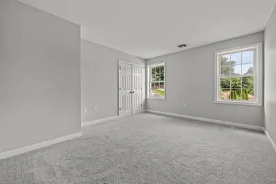 8 Woods Hill Cir, Woburn, MA 01801 - Photo 24