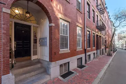 62 W Cedar St #4, Boston, MA 02114 - Photo 16