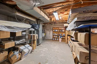49 W Fountain St, Milford, MA 01757 - Photo 30