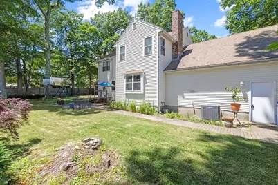 49 W Fountain St, Milford, MA 01757 - Photo 32