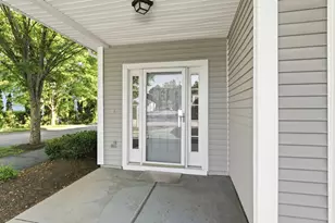 631 East St, Mansfield, MA 02048 - Photo 6