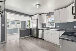 40 Calumet Ave, Worcester, MA 01606 - Photo 12