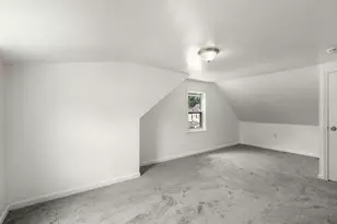 40 Calumet Ave, Worcester, MA 01606 - Photo 18