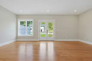 35 Poquanticut Ave, Easton, MA 02356 - Photo 14