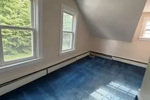 25 Sumner St, North Attleboro, MA 02760 - Photo 10