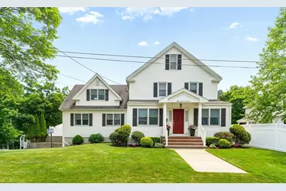 15 Garden Road, Stoneham, MA 02180 - Photo 2