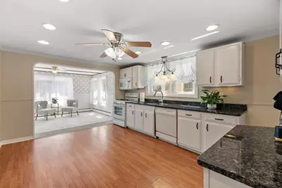 20 Conomo Ave, Lynn, MA 01904 - Photo 6