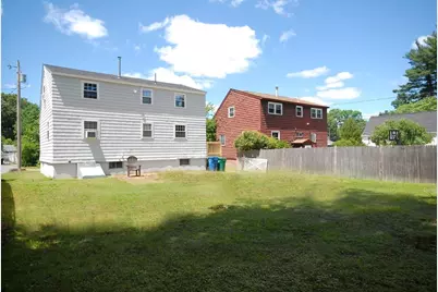 12 Edgewood Rd, Billerica, MA 01821 - Photo 26
