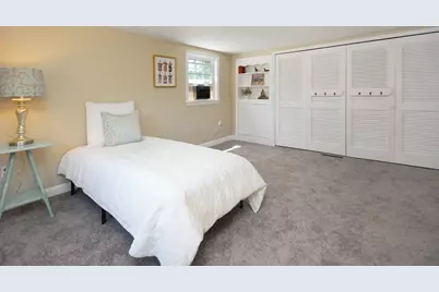 12 Edgewood Rd, Billerica, MA 01821 - Photo 20
