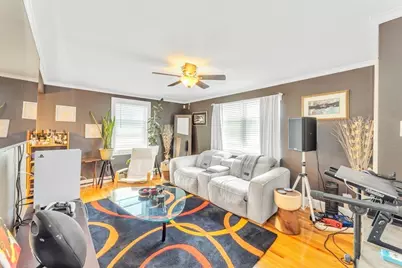 30 Bateman St, Boston, MA 02131 - Photo 8