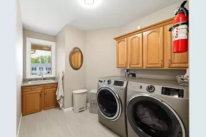 57 Valley View Dr, Ludlow, MA 01056 - Photo 24