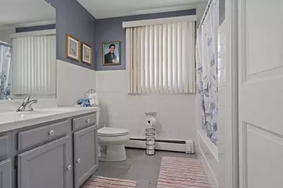 11 Dunkirk Ave, Worcester, MA 01604 - Photo 20