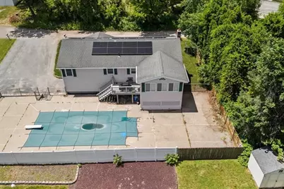 11 Dunkirk Ave, Worcester, MA 01604 - Photo 32
