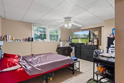 11 Dunkirk Ave, Worcester, MA 01604 - Photo 30