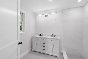 24 Nashua Rd, Pepperell, MA 01463 - Photo 12