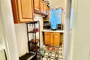 32 Clarkwood St, Boston, MA 02126 - Photo 8