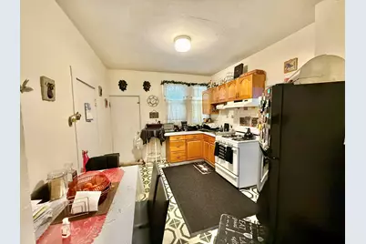 32 Clarkwood St, Boston, MA 02126 - Photo 6