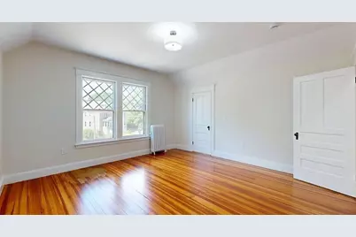911 Pleasant St, Worcester, MA 01602 - Photo 34