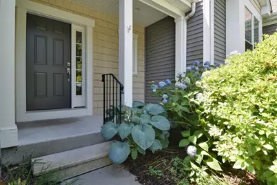 204 Sand Trap Court #204, Northbridge, MA 01534 - Photo 2