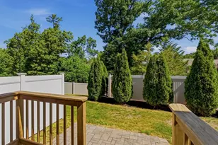 161 Broad St, Hudson, MA 01749 - Photo 22